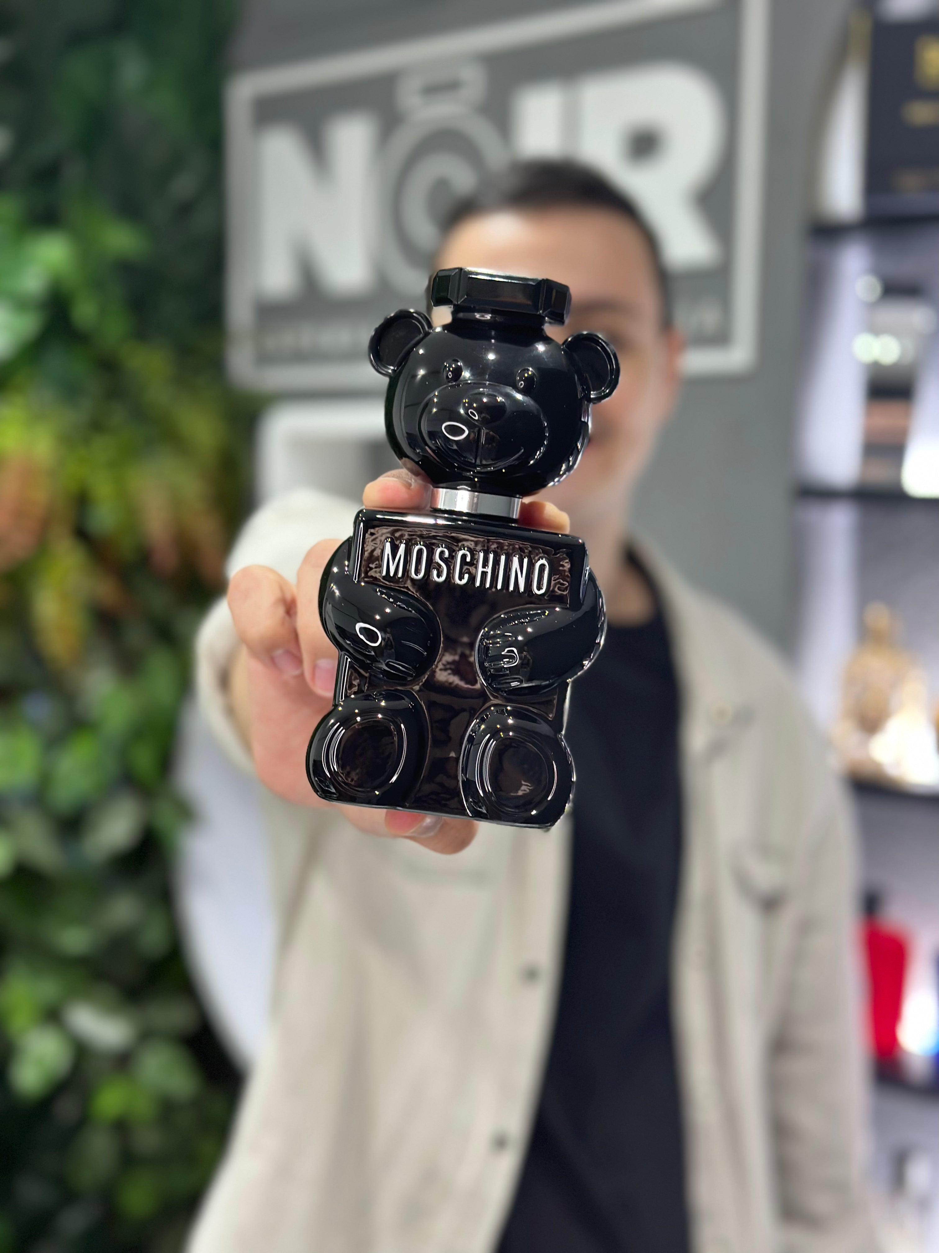 Moschino shops toy hombre