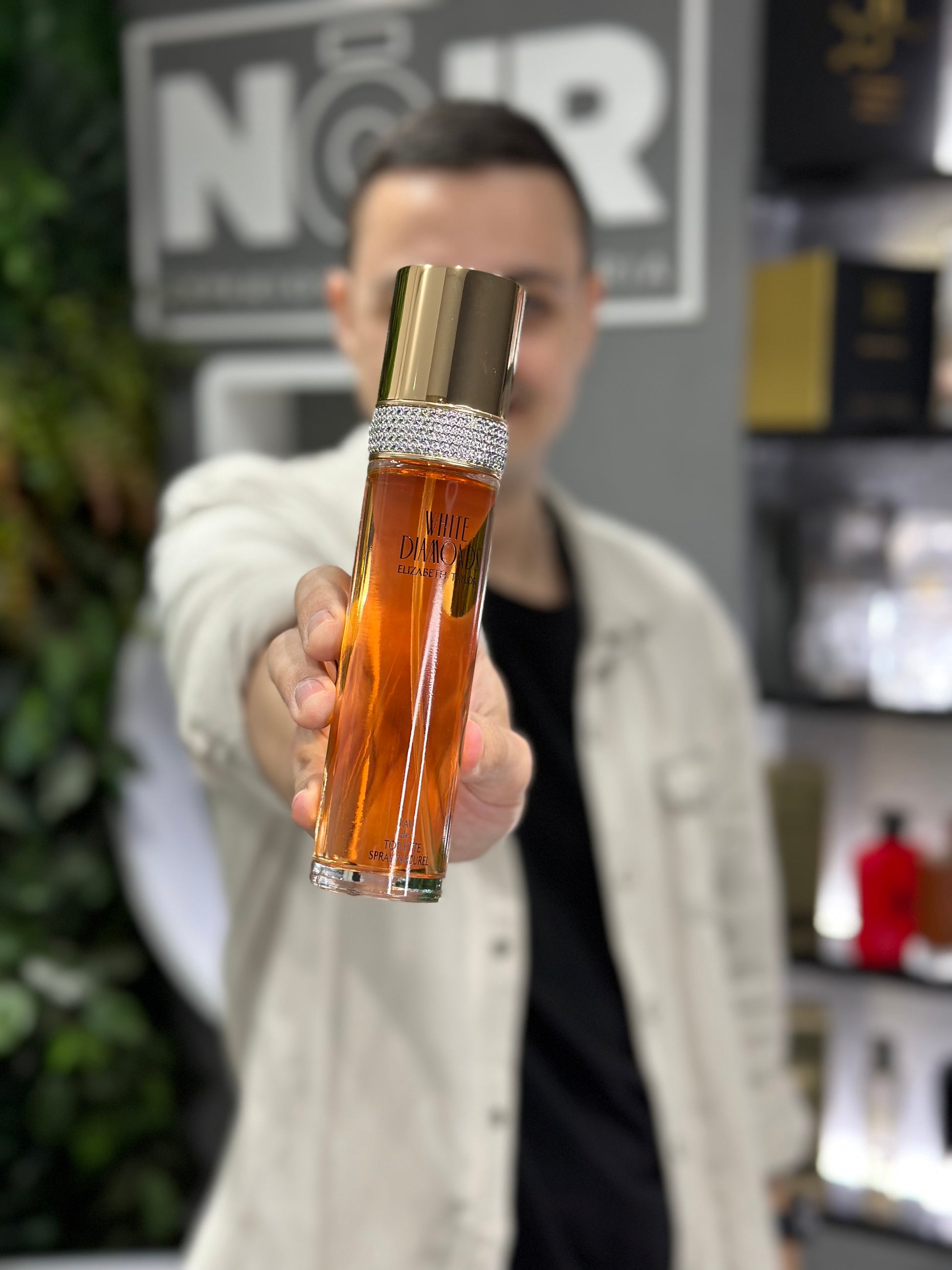 White Diamonds By Elizabeth Taylor 100ml EDT Mujer – Noir Perfumeria