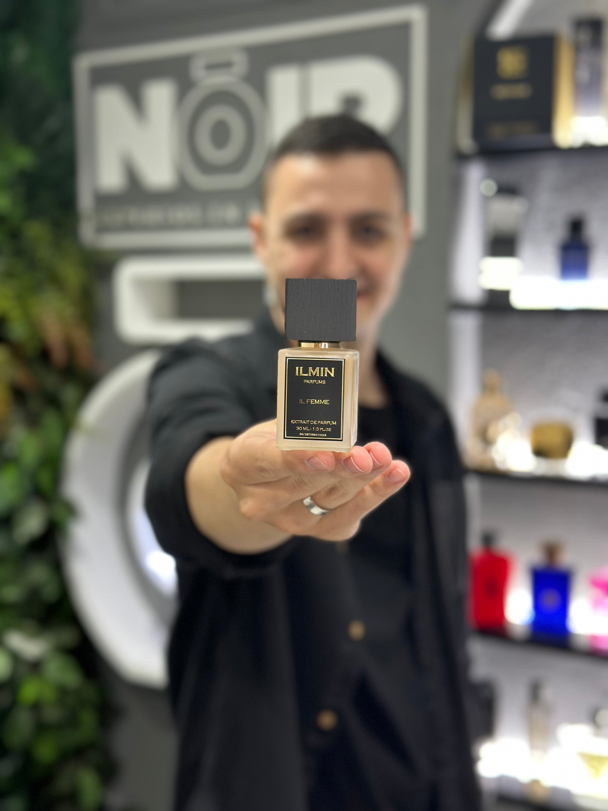 Ilmin Il Femme 30ml Extrait de Parfum Unisex – Noir Perfumeria