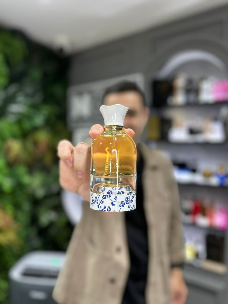 Lattafa Petra 100ml EDP Mujer